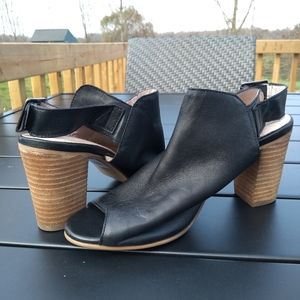 Women's Black Slingback Chunky Heel Sandals, Peep Toe, Size 8.5, Leather…